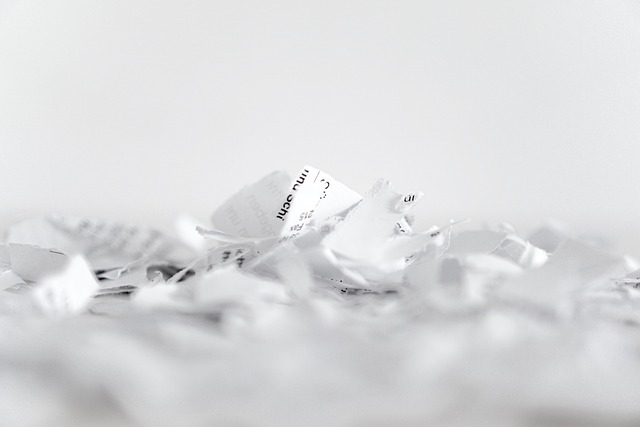 Shredded paper flakes, a sign of a cricket infestation